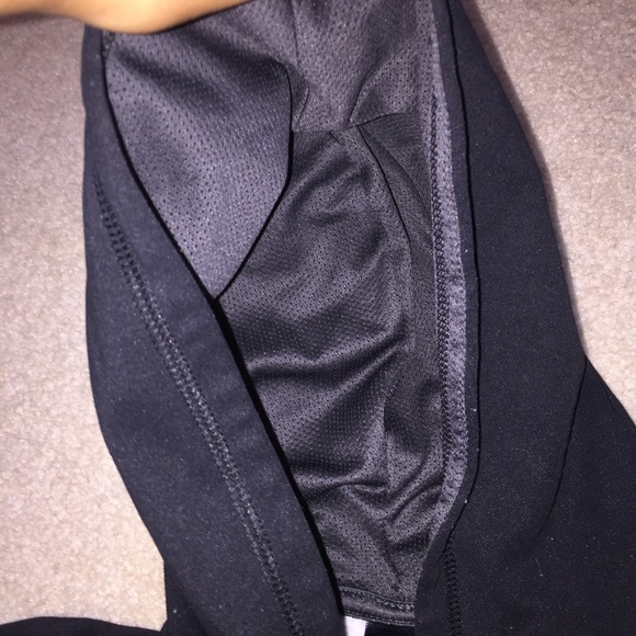 Champion XL girls zip up sweater - Picture 4 of 5